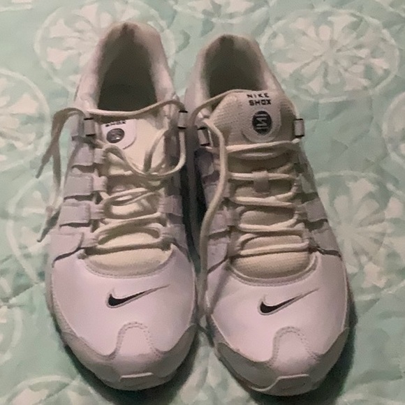 Nike Shox - Picture 1 of 4
